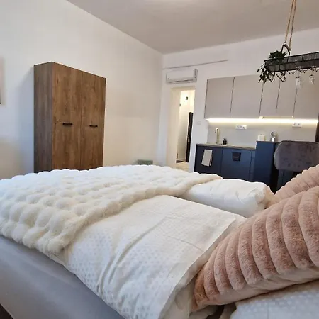 Boudoir-art Apartment *